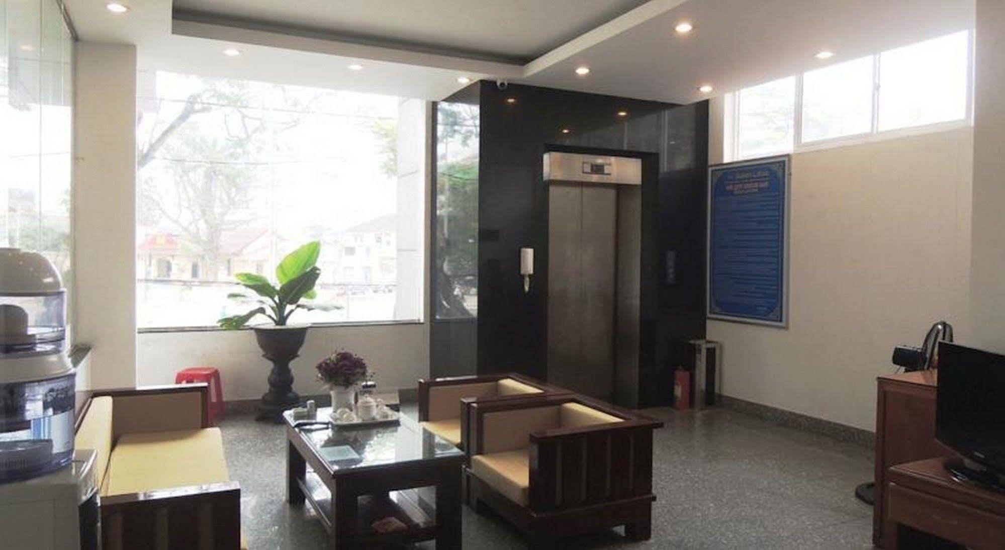 Golden Lotus Hotell Hue Exteriör bild