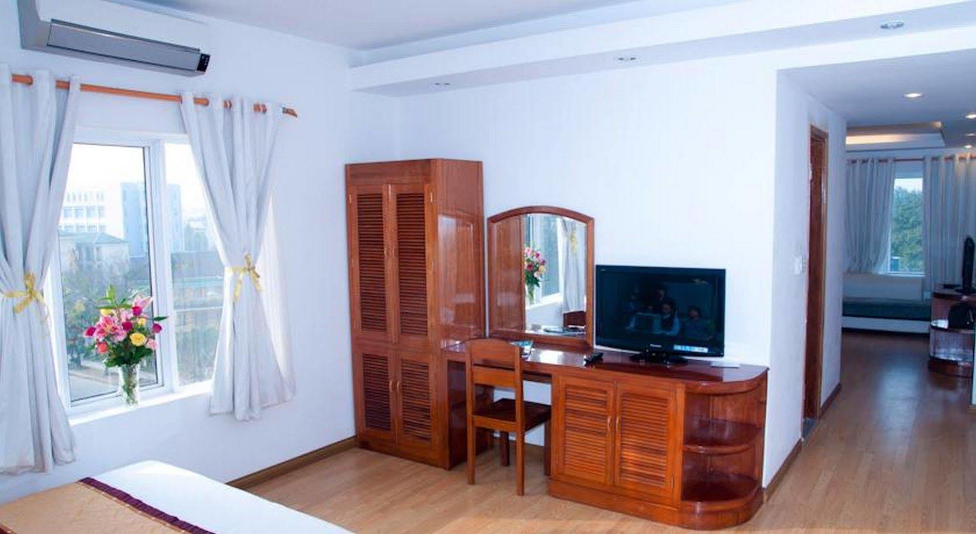 Golden Lotus Hotell Hue Exteriör bild