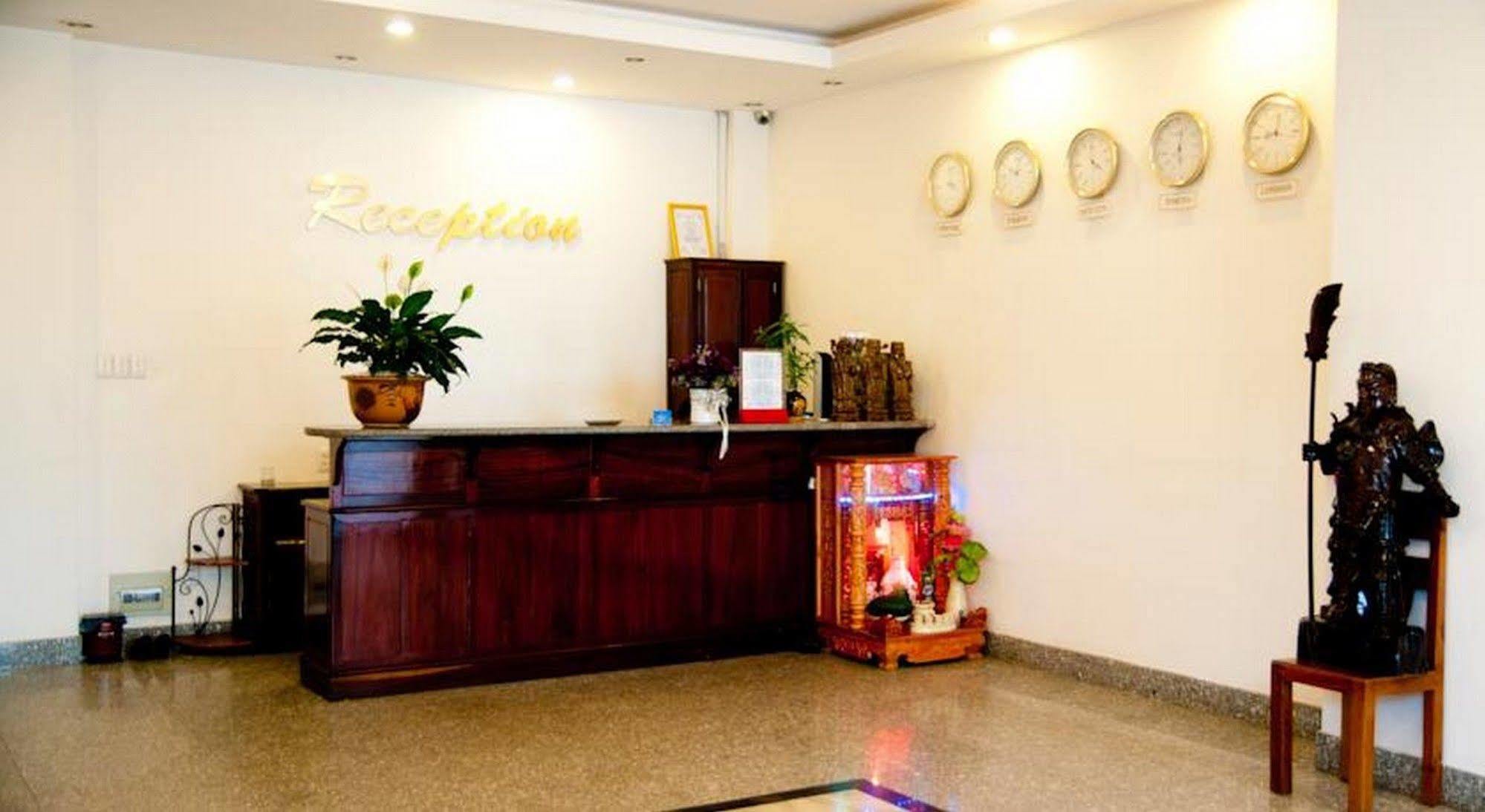 Golden Lotus Hotell Hue Exteriör bild
